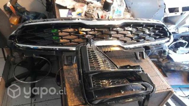 Mascara Kia Rio 2022