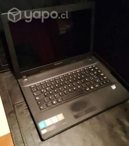 Notebook Lenovo para repuestos o reparar