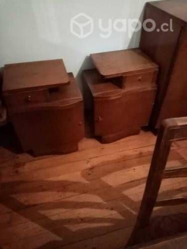 Veladores usados en buen estado