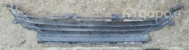 Rejilla central parachoques  buen est