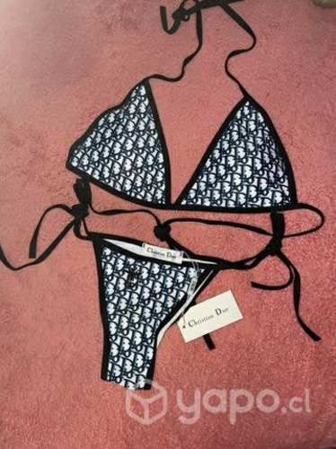 Bikini dior