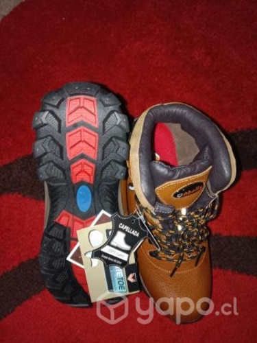 Zapatos de seguridad N°43 NUEVOS marca OBÉLIX