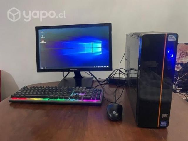Pc Gear + pantalla, teclado y mouse