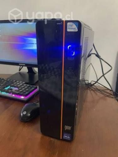 Pc Gear + pantalla, teclado y mouse