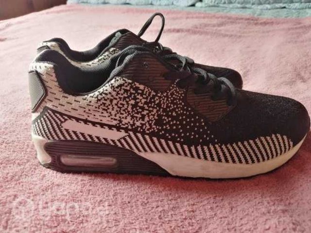 Zapatillas hombre n° 40