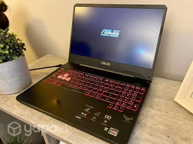Notebook gamer asus como nuevo