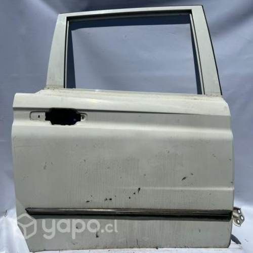 Puerta Trasera derecha Ssangyong Actyon 2016