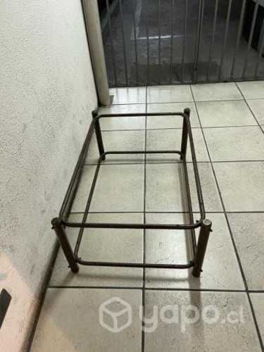Mesa de fierro con doble vidrio