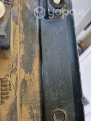 Moldura puerta chofer jaguar f pace