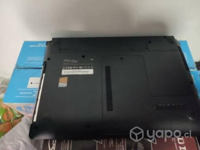 Notebook Samsung NP300e4c