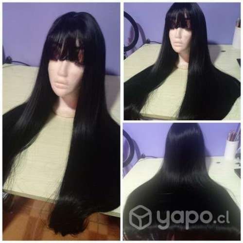 Peluca negra disponible