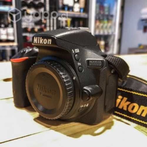 Cuerpo camara nikon D5500