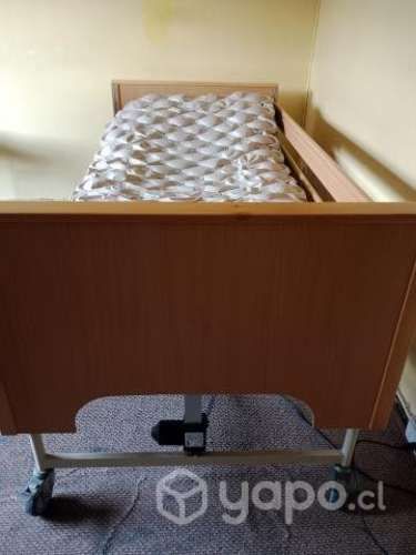 Catre clínico con colchón anti escaras