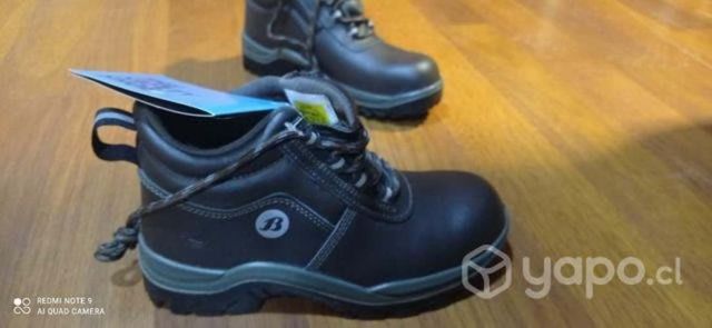 Zapato de seguridad de mujer