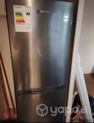 Refrigerador casi nuevo