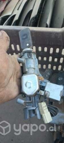 Chapa de contacto con llave mazda 3 2004 al 2009