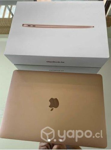 Mc book dorado impecable