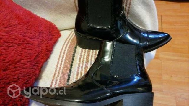 Botines cómodos y prácticos número 38