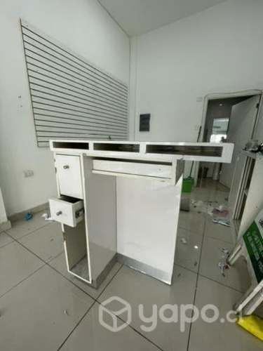 Mesón para atención clientes blanco con 2 cajones