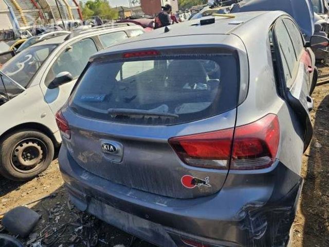 Portalon kia rio 5 2019