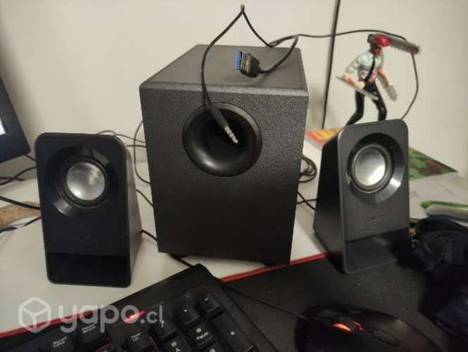 Parlantes para PC Logitech Z211 Compact 2.1 Stereo