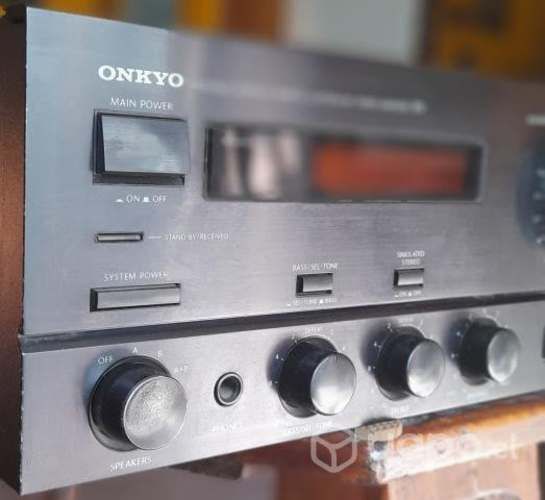 Onkyo Amplificador Integrado A-RV400