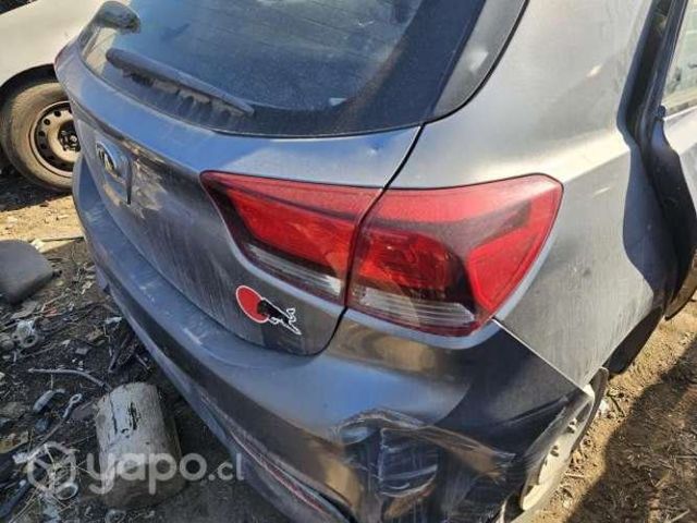 Foco trasero kia rio 5 2019