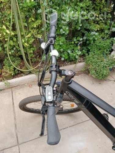 Bicicleta eléctrica M8