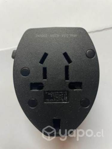 Enchufe adaptador internacional universal