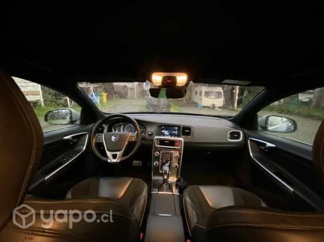 Volvo S60 R-Design al dia 2024