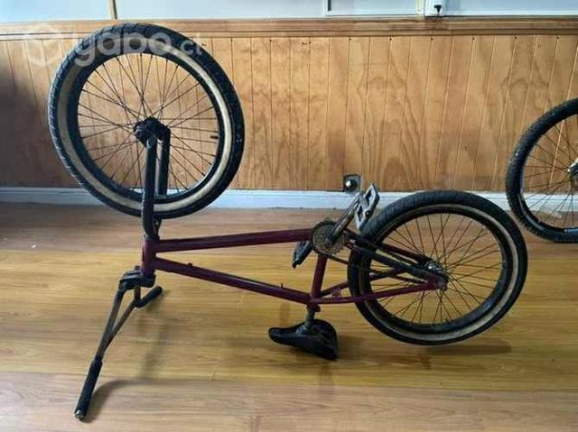 Bmx en buen estado buenas piezas