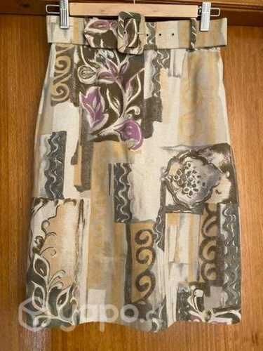 Falda con cinturón Adolfo talla 40