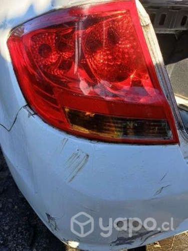 Farol Chevrolet Sail