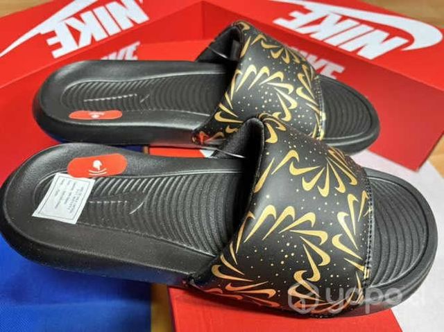 Sandália Nike Slide Urbana