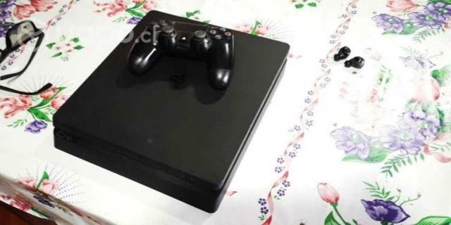 PS4 slim 500gb con psplus