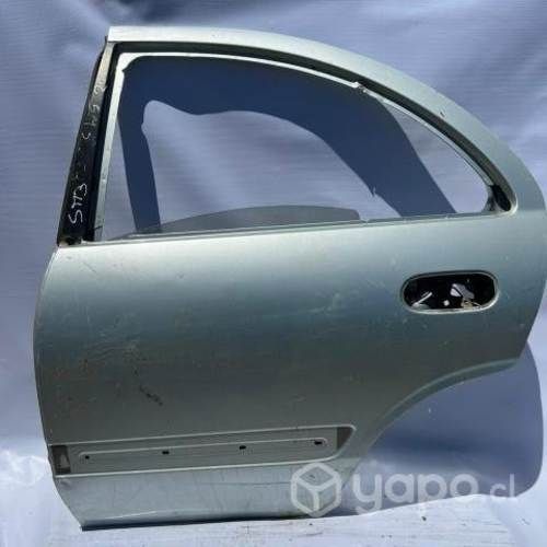 Puerta trasera Izquierda Samsung SM3 2010