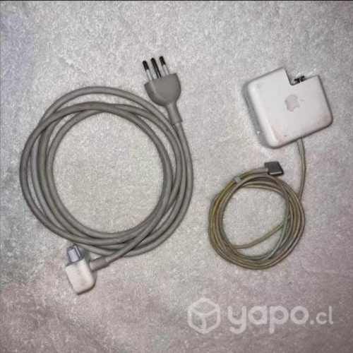Macbook air 2012 con cargador original
