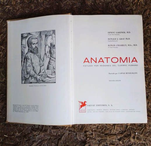 Gran Libro de Anatomìa, manual estudiantes, buen estado, disponible