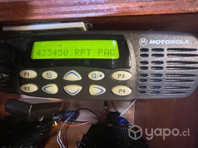 Pro 7100 Motorola Uhf
