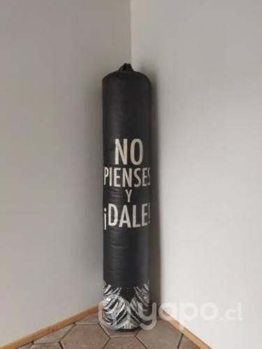 Saco de entrenamiento boxeo 1,8 mts