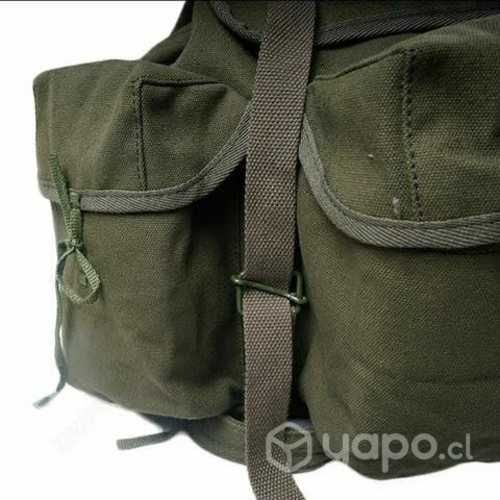 Mochila militar de lona modelo clásico