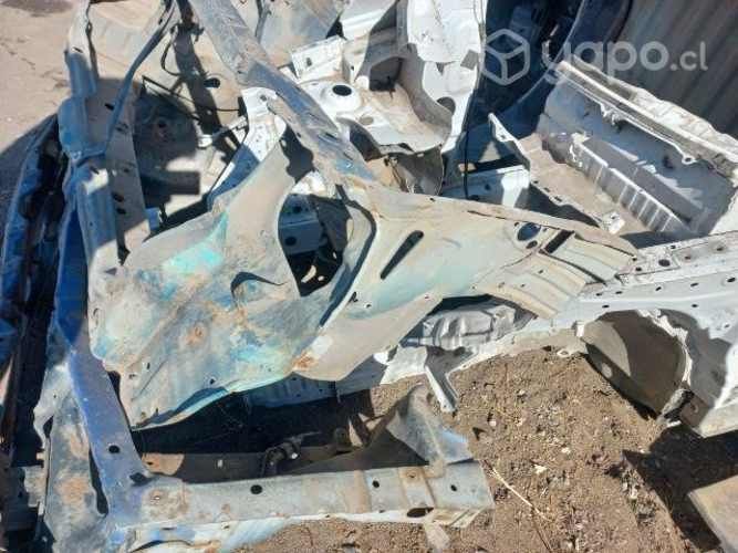 Frontal puntas de chassis suzuki alto 2001