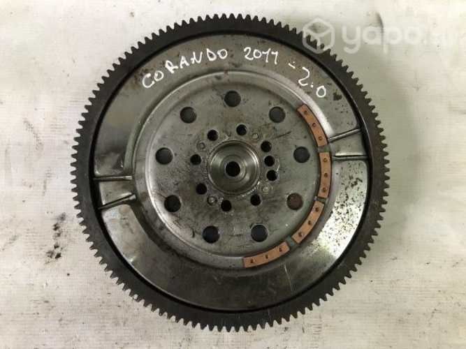 Volante de inercia Ssangyong Korando 2.0 MT 2011