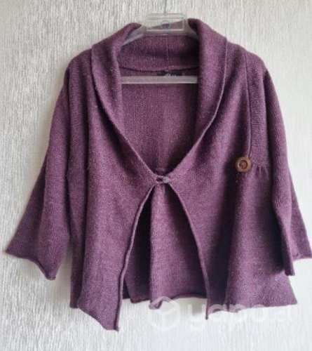 Chalecos morado, líneas y beige lana. S y M