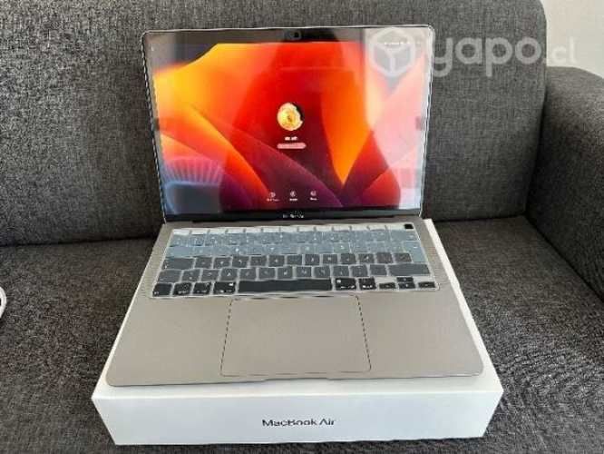 MacBook M1 256g