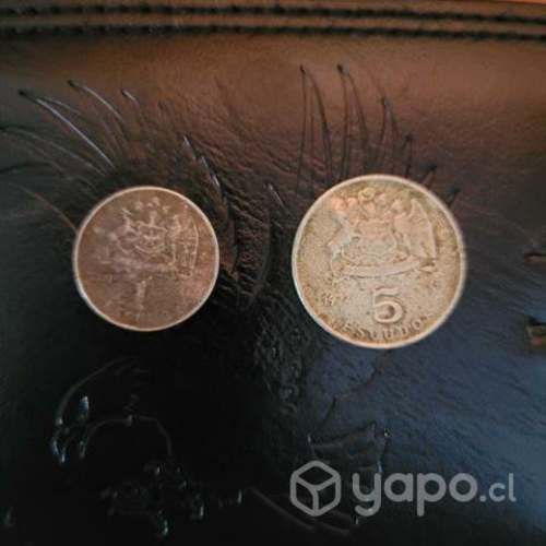 Dos monedas, 5 escudos y 1 escudo, para coleccioni