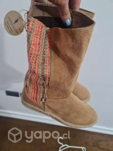 Botas españolas talla 39 pero horma de 38