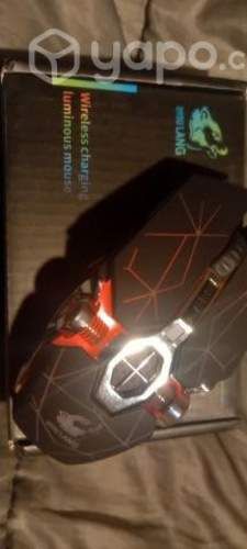Mouse gamer inalámbrico a batería