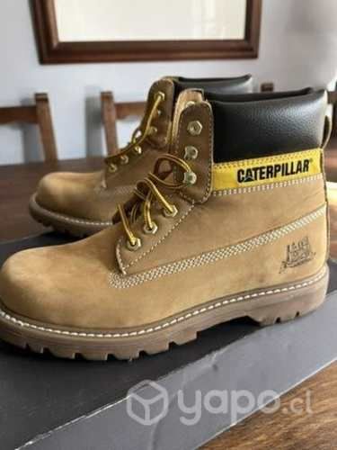 Zapatos Caterpillar nuevos