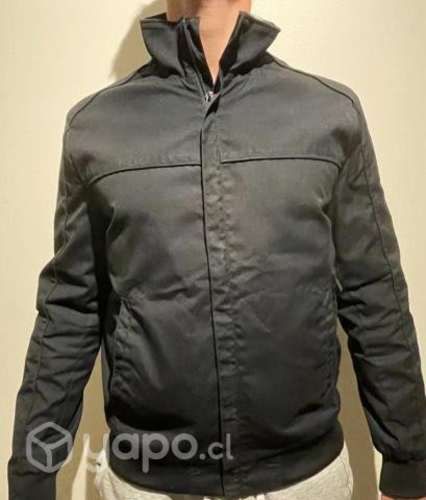 Chaqueta negra Celio L